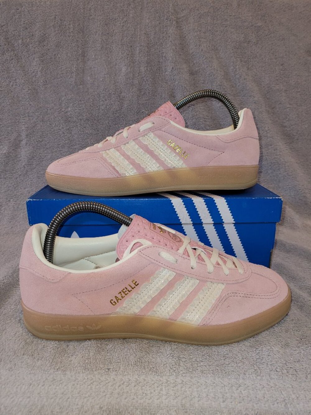 Adidas Gazelle ♀️ Women's Size 7.5 Wonder Pink Cream Lace Tan Gum Shoes JS1413